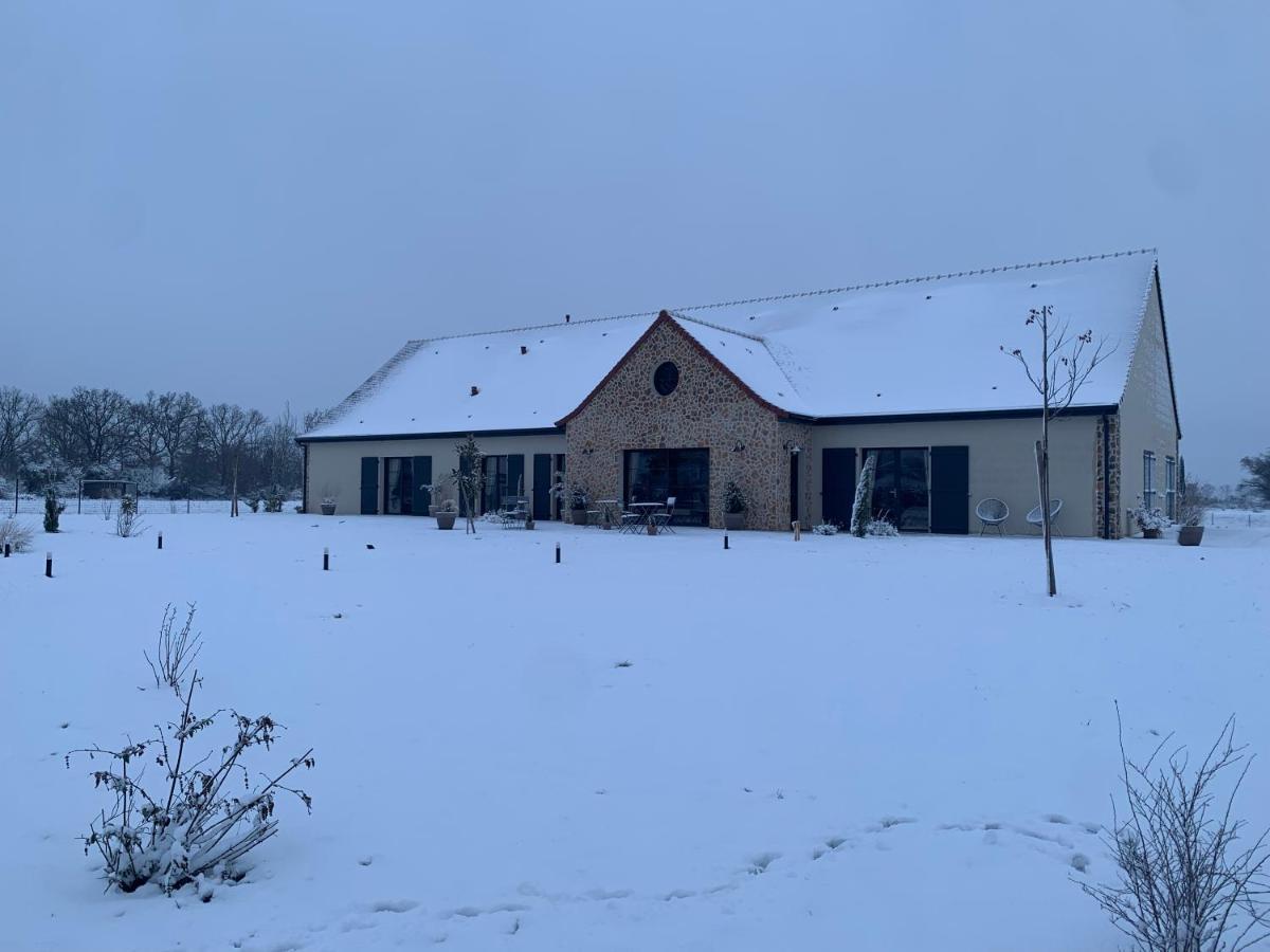 Aux 3 Forets Bed & Breakfast Bizeneuille